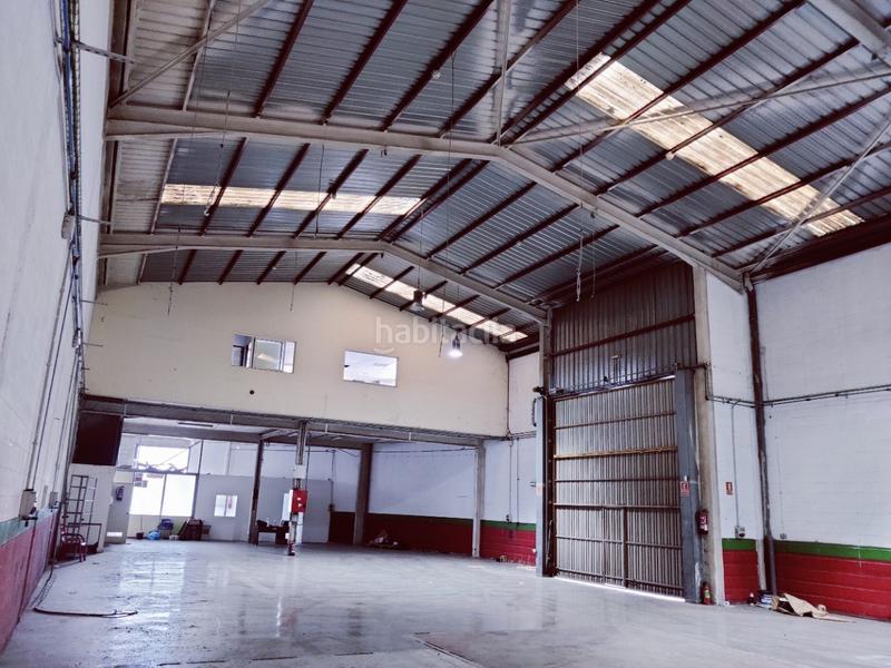 Foto 8dd22834-6e1d-40a8-9190-b6d9c4dd1ebe. Miete fabrikhalle in poligono pedrosa in Granvia LH Hospitalet de Llobregat (L´)