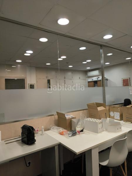 Foto aa6dca09-f375-49ce-9ccd-cb58a2e68718. Rent industrial building in Bon Pastor Barcelona