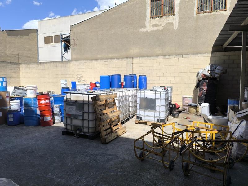 Foto 2355ffc1-71ec-466d-930f-b6e97b3fb323. Alquiler nave industrial en Bon Pastor Barcelona