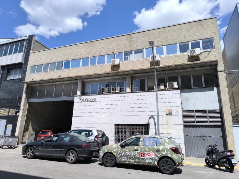 Foto be02e7ca-edca-4d46-96d9-b272129cb260. Alquiler nave industrial en Bon Pastor Barcelona