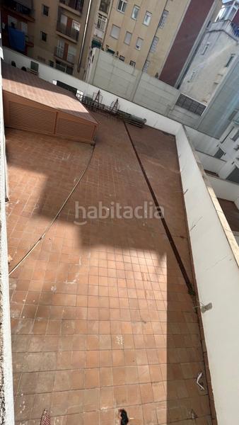 Foto 3452e91a-a184-426c-af1c-cdb2ce539c47. Rent business premise in valldaura 222 in Porta Barcelona