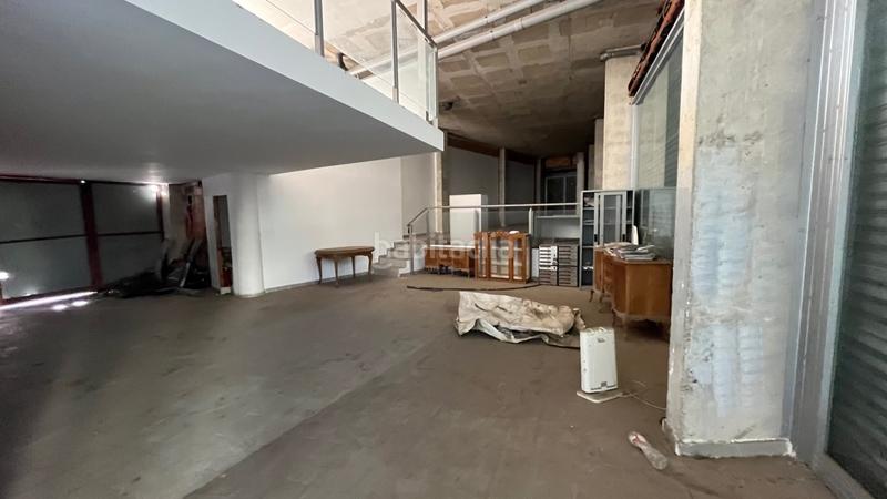 Foto 5138acc6-6c24-46d1-a728-b76ffde24f1a. Alquiler local comercial en valldaura 222 en Porta Barcelona