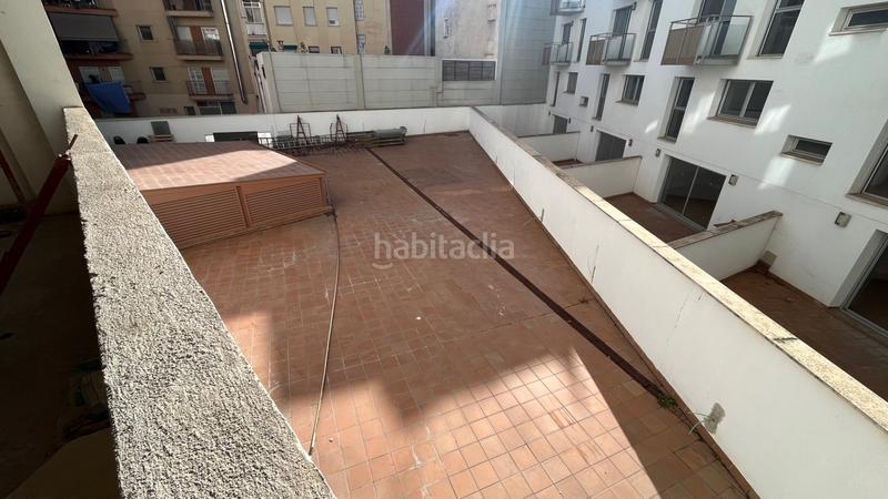 Foto 71c4cef9-290d-4961-96d8-e2b908b258c9. Alquiler local comercial en valldaura 222 en Porta Barcelona