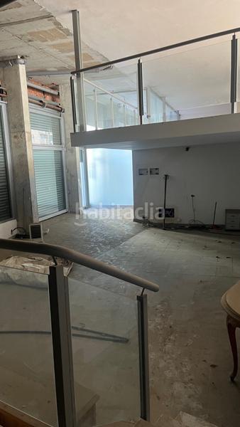 Foto dabe7000-da19-42a9-89cb-edcede608d6d. Lloguer local comercial a valldaura 222 a Porta Barcelona