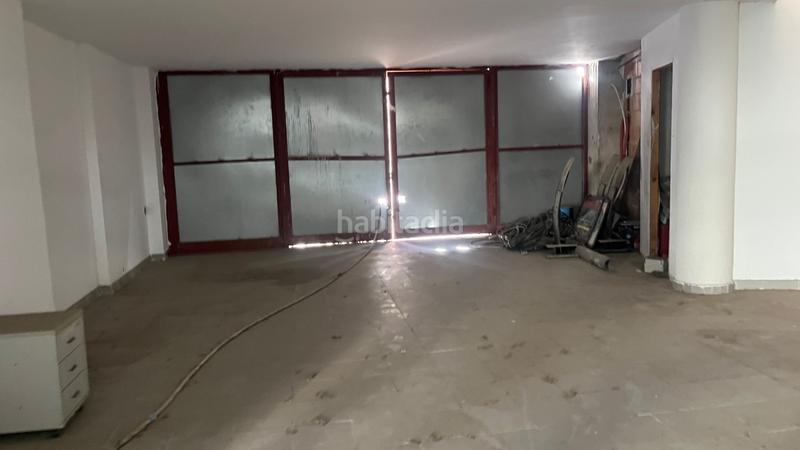 Foto fbf6041b-c3b7-45a8-9245-9f95c2297ad2. Lloguer local comercial a valldaura 222 a Porta Barcelona