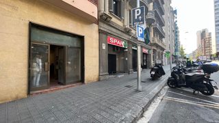 Business premise in Sarria 25