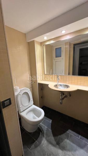 Foto 983d0aae-f7b1-44c5-97f2-7926c9f82c04. Location local commercial dans ripoll / misser ferrer 18 dans Barcelona