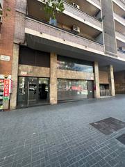 Location Local commercial à Paral.lel 179