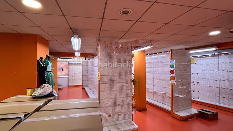 Foto 01093137-29c0-40fa-aa98-2679cc76dcee. Business premise in pintor fortuny 6 in Raval Barcelona