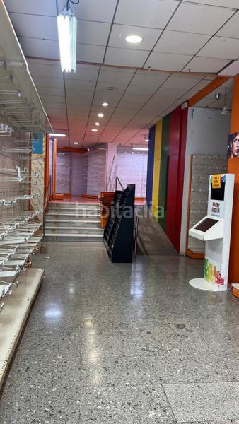 Foto d1ffaffc-2c3f-4939-82bd-104a53e76a52. Business premise in pintor fortuny 6 in Raval Barcelona