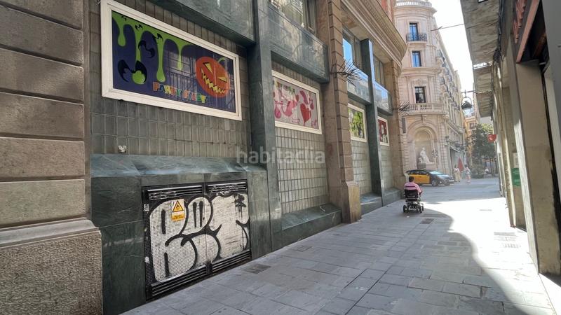 Foto 78a9e541-fa75-4d52-b6cd-a48590231f00. Local comercial en pintor fortuny 6 en Raval Barcelona