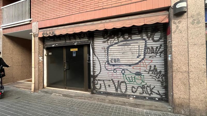 Foto f1a7af50-dcfe-442f-b075-a9ae775d4f1a. Rent business premise in badal 58 in La Bordeta Barcelona