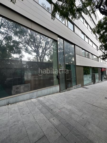 Foto ff5aa86d-665e-44c1-ad68-217358fe4fc6. Business premise in ernest lluch 5 in Collblanc Hospitalet de Llobregat (L´)