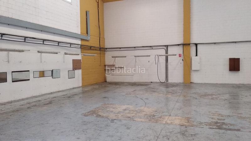 Foto 5c0aeba7-6adf-4e3d-947e-2f640e53c1d7. Affitto capannone industriale in poligono sud in Papiol (El)