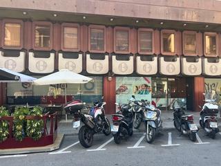 Locale commerciale in DEL COMTE DE SALVATIERRA 5-15