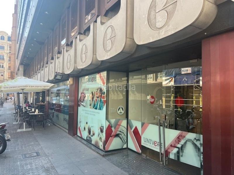 Foto f9a19d07-c53e-4041-916f-3baf5bf6e296. Locale commerciale in del comte de salvatierra 5-15 in Barcelona