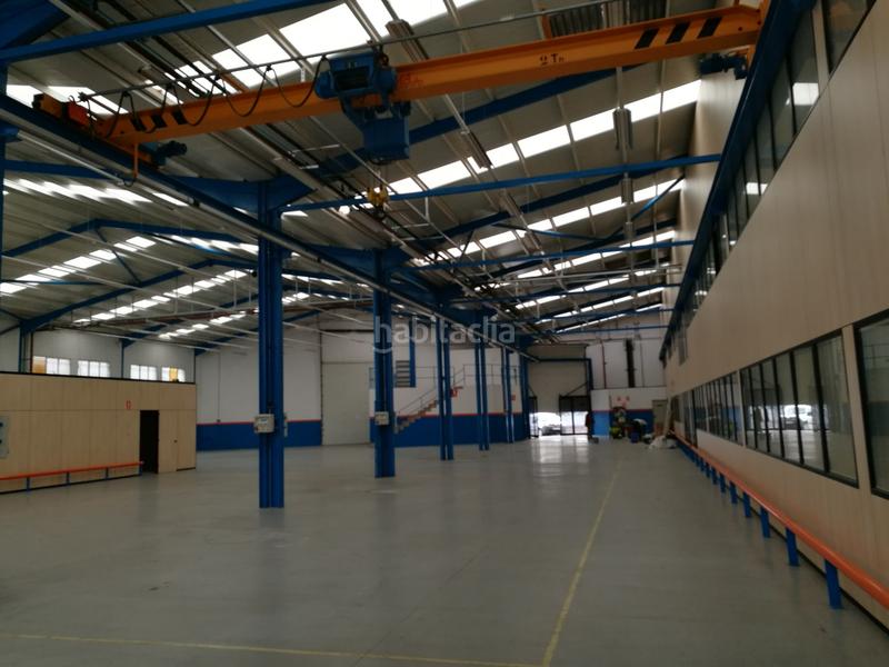 Foto c0ef07f2-e18d-4251-9dbb-f888211a1330. Location bâtiment à usage industriel dans poligono fontsanta dans Sant Joan Despí