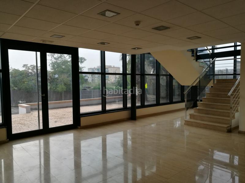 Foto 9adfa347-5133-46cc-ba5d-176343fd4f83. Alquiler nave industrial en poligono fontsanta en Sant Joan Despí