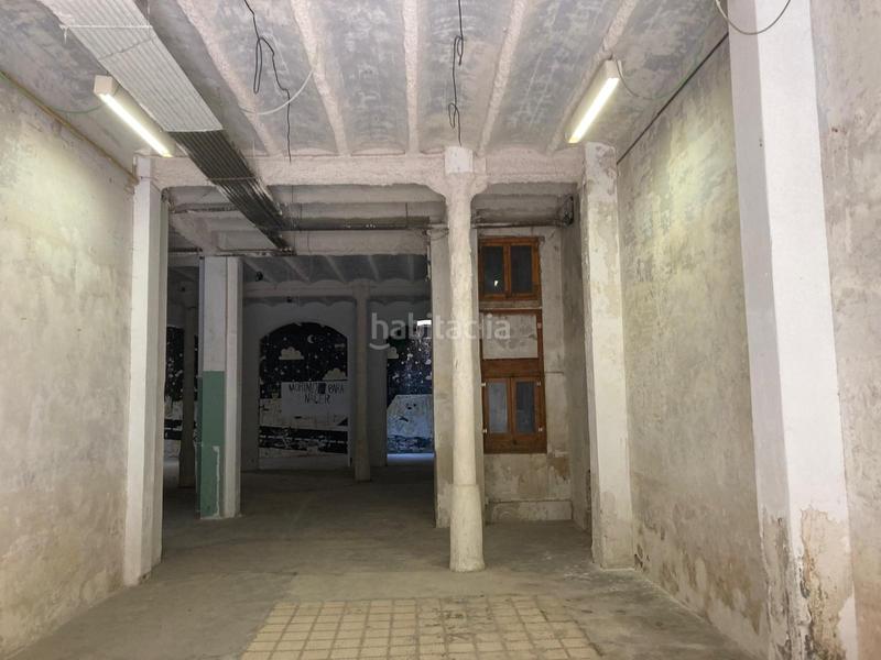 Foto 5aa98050-c074-486e-abbf-33277b3690de. Alquiler local comercial en de julià portet 5 en Gòtic Barcelona