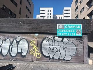 Rent Business premise in De ribes  3
