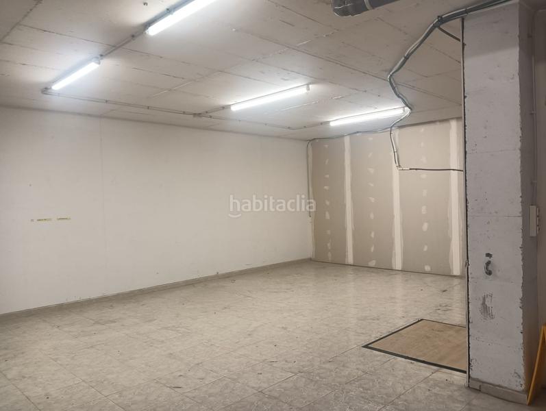 Foto 97f4e395-b972-42f6-9c1f-265f580a98ec. Affitto locale commerciale in de ribes 3 in Sant Andreu de Palomar Barcelona