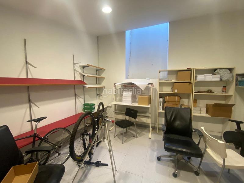 Foto baa9c5ca-e82a-4326-b5c9-db427e46cba8. Local comercial a de les corts catalanes 478 a Sant Antoni Barcelona