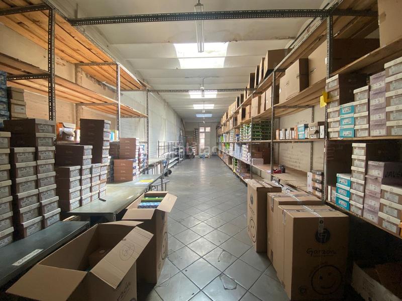 Foto e0305a9c-21f5-42c1-bb19-0b250a78d401. Local comercial a de les corts catalanes 478 a Sant Antoni Barcelona