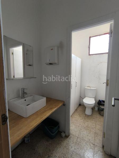 Foto d3bebf9f-eaf1-44e3-8d5f-8a8e7b1ebd13. Location bâtiment à usage industriel dans poligono carretera del mig dans Hospitalet de Llobregat (L´)