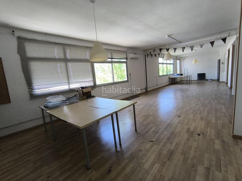 Foto db37ab39-bcba-43ed-93b9-92e5fe91c7ef. Location bâtiment à usage industriel dans poligono carretera del mig dans Hospitalet de Llobregat (L´)