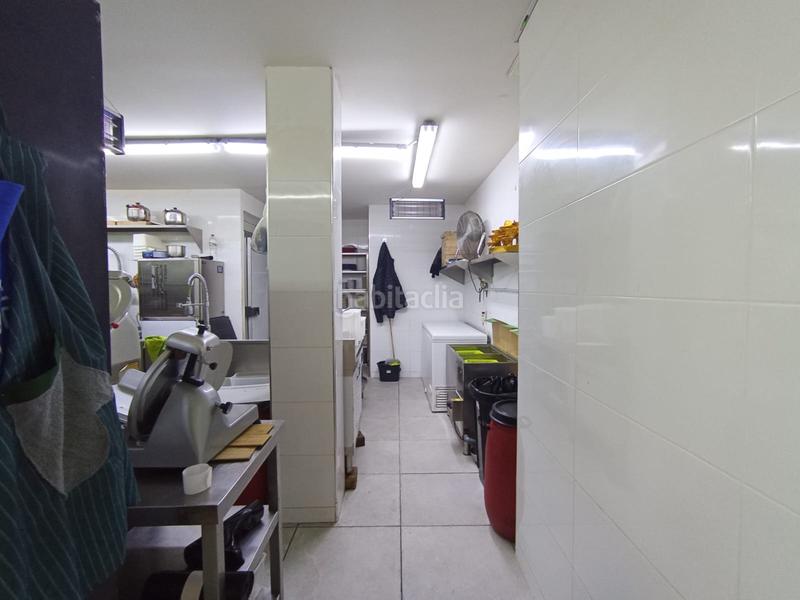 Foto e87ee4b8-c192-416f-8fa0-93176c199787. Local commercial dans sant joan 125 dans Dreta de l´Eixample Barcelona