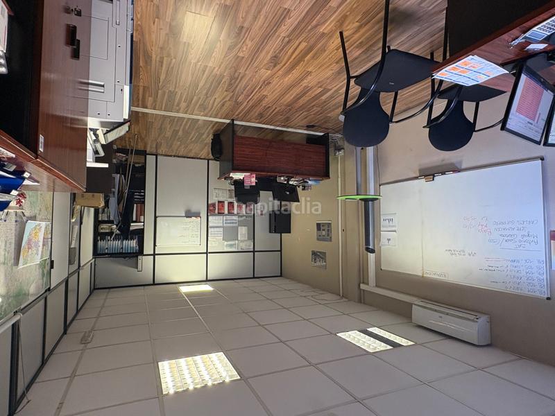 Foto 5d0bbe56-5f0f-40b1-8355-904c727c6d04. Alquiler nave industrial en xxxxx x en Bufalà Badalona