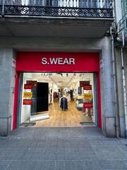 Local Comercial en GRAN DE GRACIA 64