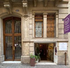 Business premise in D"aribau 124