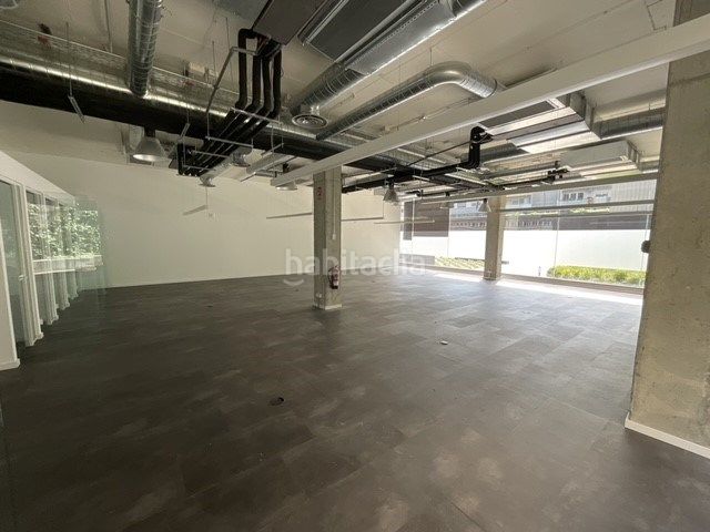 Foto 3e0b1b41-02c3-4226-a52c-78a66bd92151. Affitto edificio in pallars 190 in Poblenou Barcelona