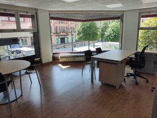 Bureau à Begoña 62