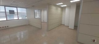 Bureau à Mendez nuñez 40