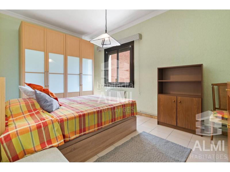 Foto 957ada71-db8b-4734-96d9-f77138d35976. Piso  en venta en la via favencia con la calle pablo iglesias, en la Trinitat Nova en Barcelona