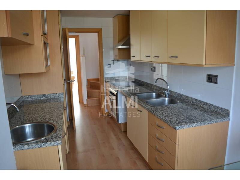 Foto 11e5bc88-4a73-4a53-be20-d3423ccfda18. Affitto attico con riscaldamento piscina in Bon Pastor Barcelona