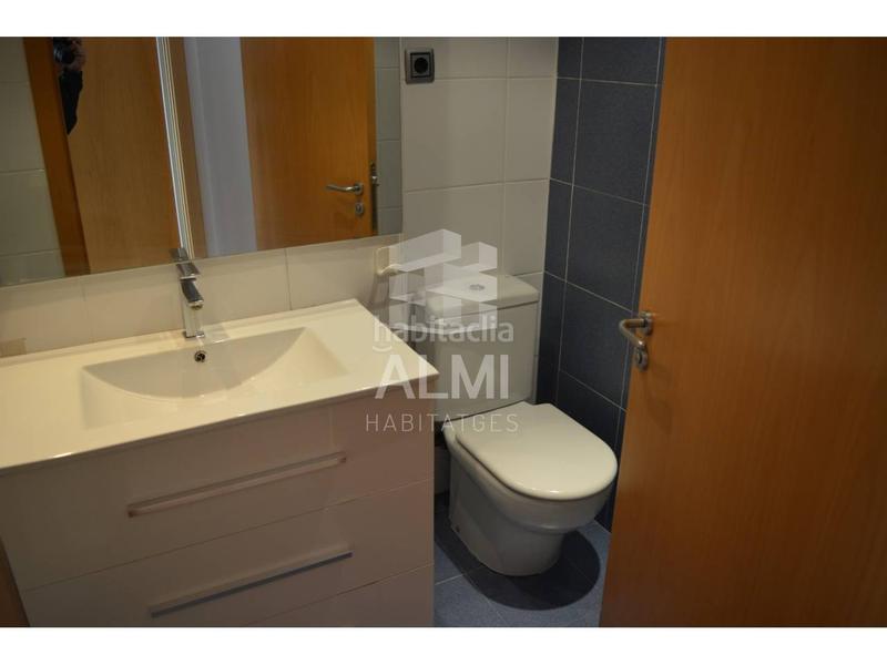 Foto ae616991-d12d-449c-9cfd-49dff02063ca. Affitto attico con riscaldamento piscina in Bon Pastor Barcelona