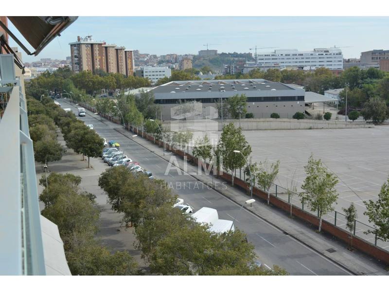 Foto f8931804-fd41-4592-b2c3-881dc341652e. Alquiler ático piso en alquiler en el paseo de la habana en Barcelona