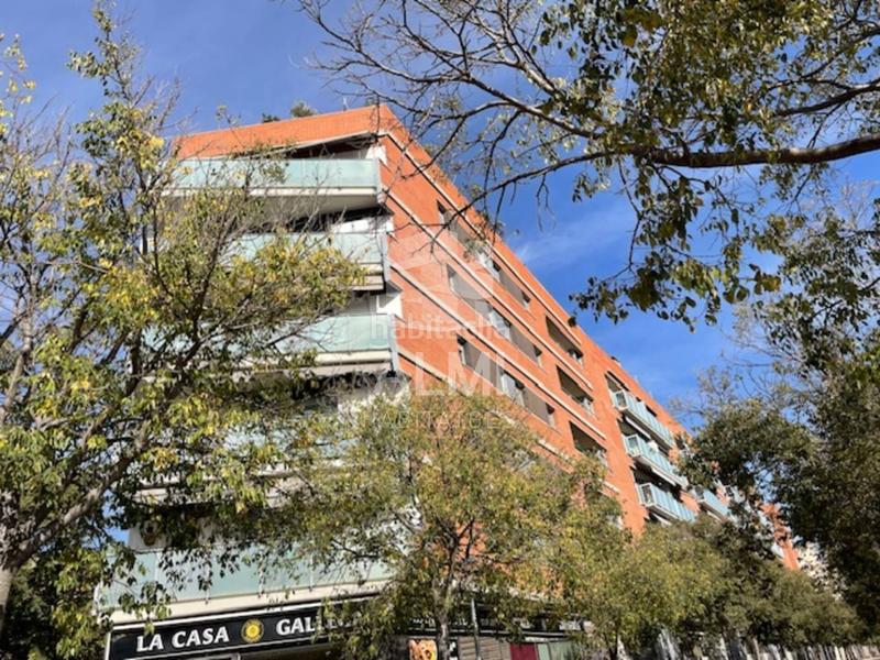 Foto 95928c03-75bb-4f6b-9ae8-b2de8b87eecc. Lloguer àtic amb calefacció piscina a Bon Pastor Barcelona