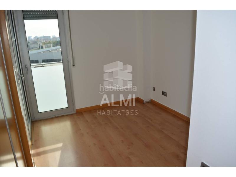 Foto 6a1cdb7f-0043-4eb0-8b4c-993ba5bb7356. Miete dachwohnung mit heizung pool in Bon Pastor Barcelona