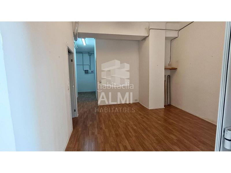 Foto 5ae401c1-a1f3-4539-ab21-816c2e1c627e. Location local commercial dans Sant Andreu de Palomar Barcelona