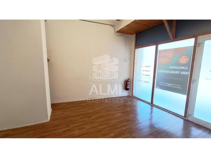 Foto caaffc90-1bb8-4587-8fb1-ca376b1ee21a. Rent business premise in Sant Andreu de Palomar Barcelona