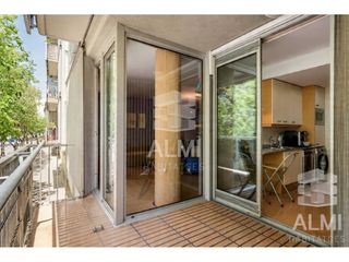 Flat  Calle sao paulo. Pis i plaça daparcament en venda al carrer sao paulo, davant cen