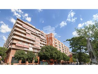 Pis a Calle Gran de Sant Andreu