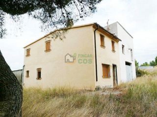 Casa en Pobla de Cérvoles (La). Entorno verde y natural
