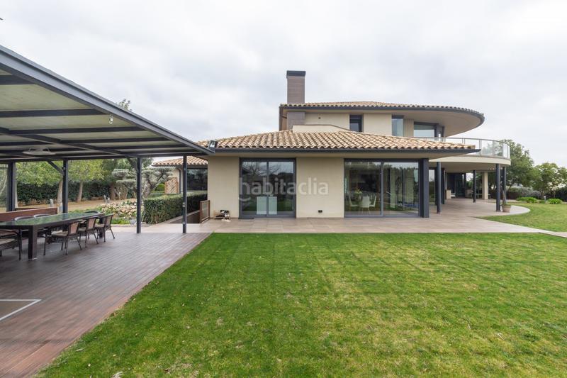 Foto 4bcfbbc4-2fc2-4a47-8ec3-408819313141. Xalet amb calefacció a Peralada