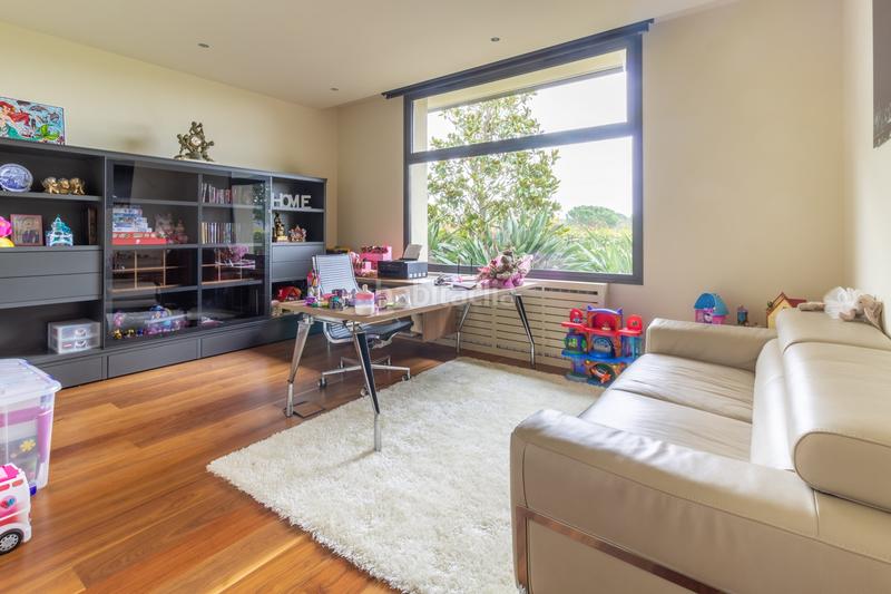 Foto 84df7306-9a16-465f-a6c3-083d19cd2fa6. Xalet amb calefacció a Peralada