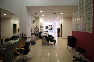 Lloguer Local Comercial a Centre. Local